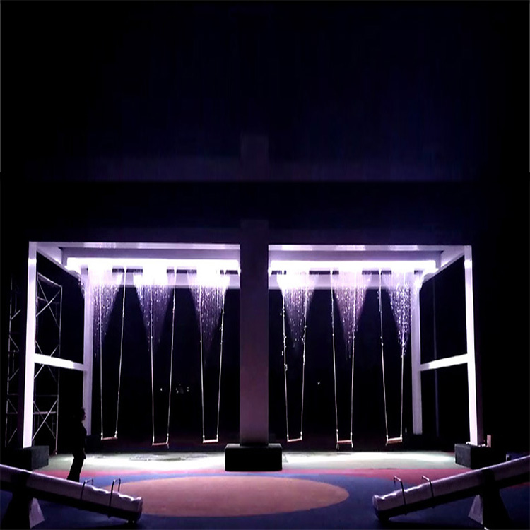 瀑布秋千